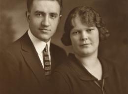 1925_IrenesParents