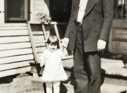 1927_withFather