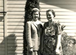 1941_ireneAndMother